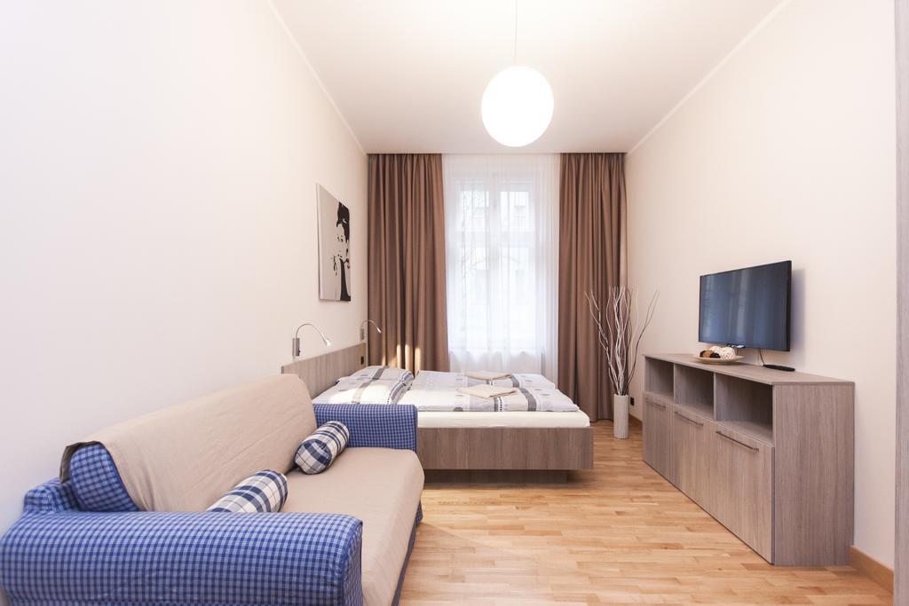 Apartamento Manesova Astra *